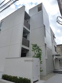 CASA IZUMI