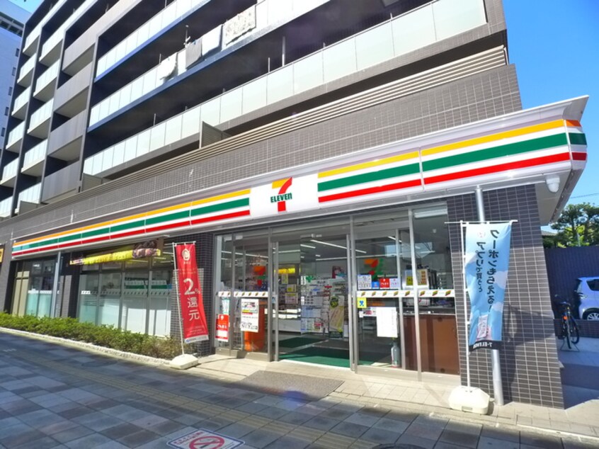 セブンイレブン扇大橋駅前店(コンビニ)まで642m リブリ・ALBERO