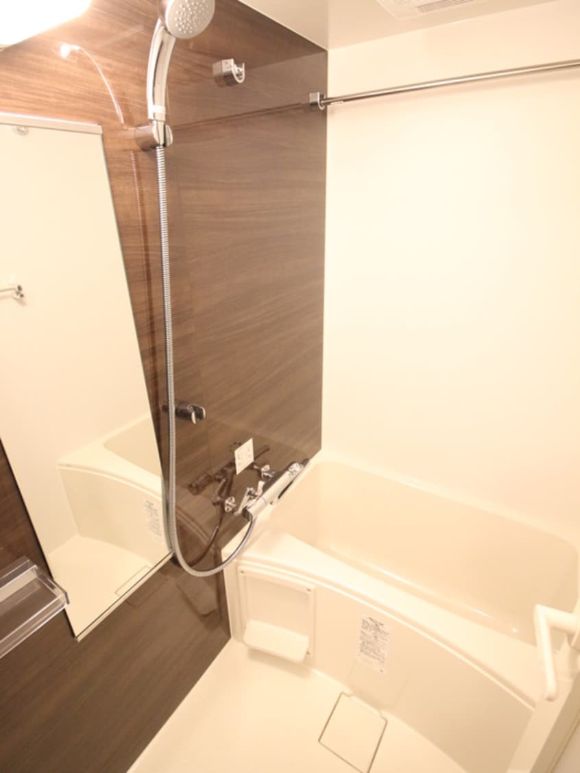 バス／シャワールーム等 ﾊｰﾓﾆｰﾚｼﾞﾃﾞﾝｽﾊﾟﾚｽﾌﾛﾝﾄ