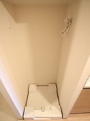 洗濯機置場 ﾊｰﾓﾆｰﾚｼﾞﾃﾞﾝｽﾊﾟﾚｽﾌﾛﾝﾄ