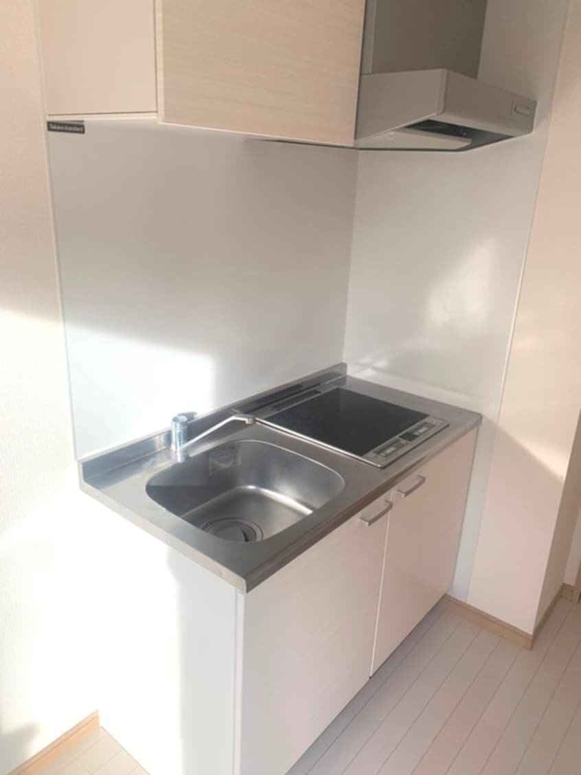 キッチン コーラルリーフ杉田