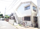 ツインハウスA棟の外観