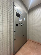 エントランス部分 ドゥーエ向島Ⅱ