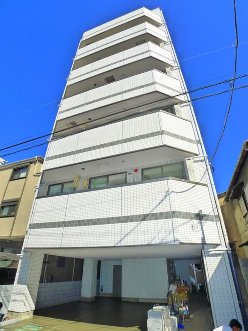 外観写真 Ｌｅｏｎｉｓ