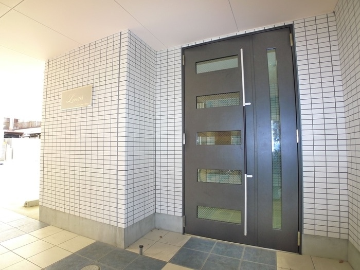 エントランス部分 Ｌｅｏｎｉｓ