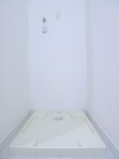 洗濯機置場 Ｌｅｏｎｉｓ