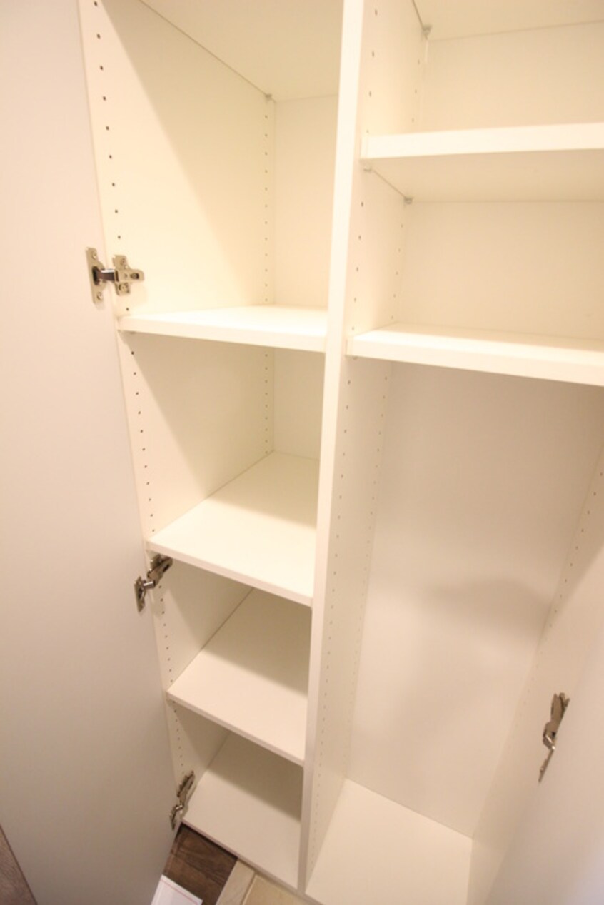 靴箱 ジオエント中野弥生町