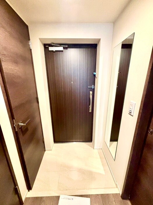 玄関 ジオエント中野弥生町