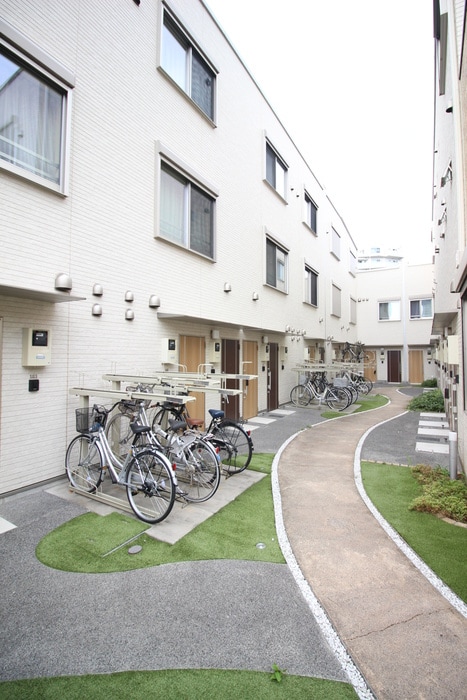 駐輪場 プラチナフォルム東中野