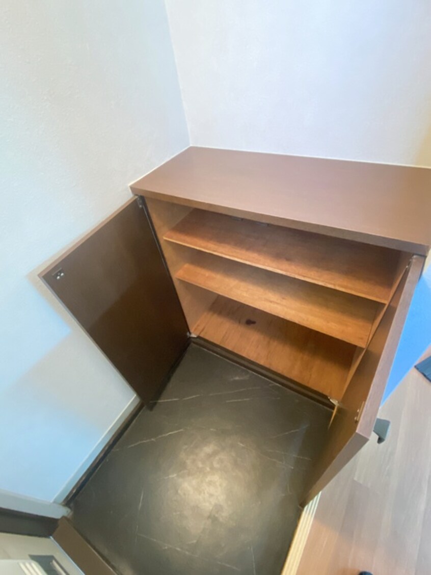 靴箱 メゾン吉津