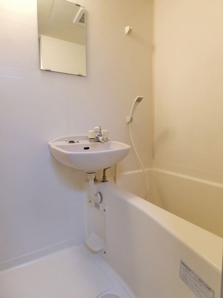 バス／シャワールーム等 レッツホームズ