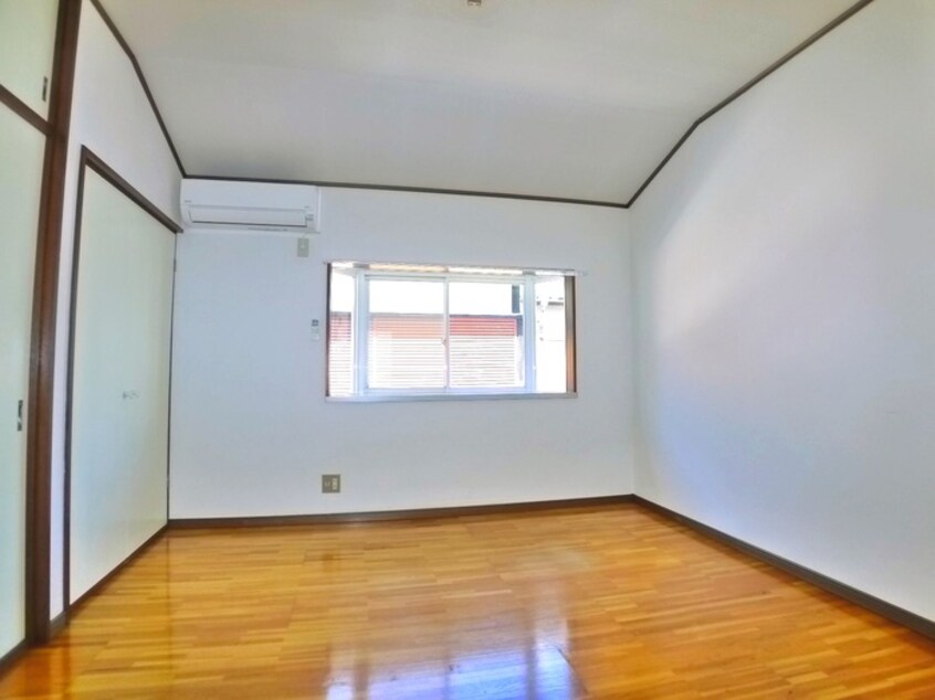 居室 五香メゾネット