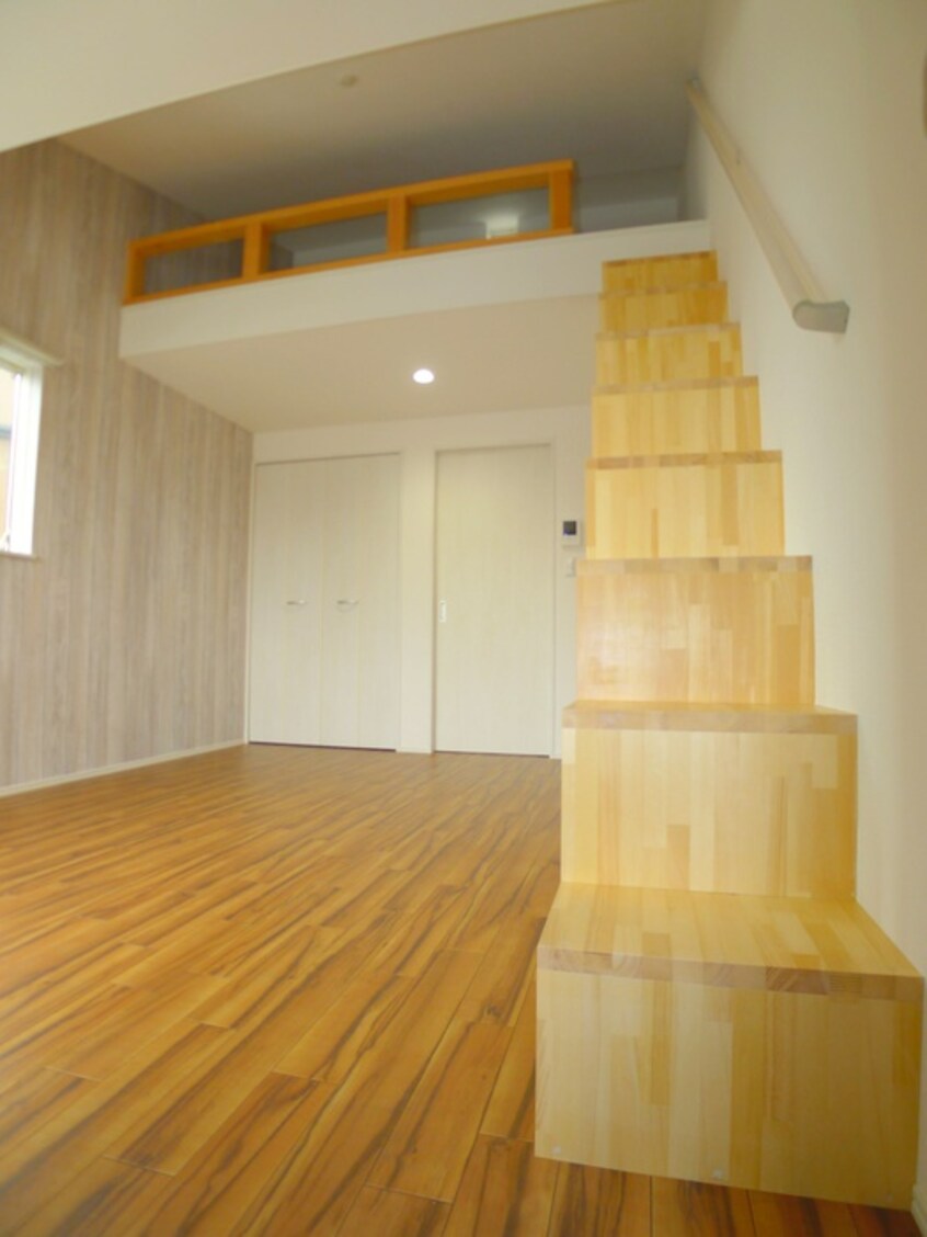 居室 ヒルズ千葉