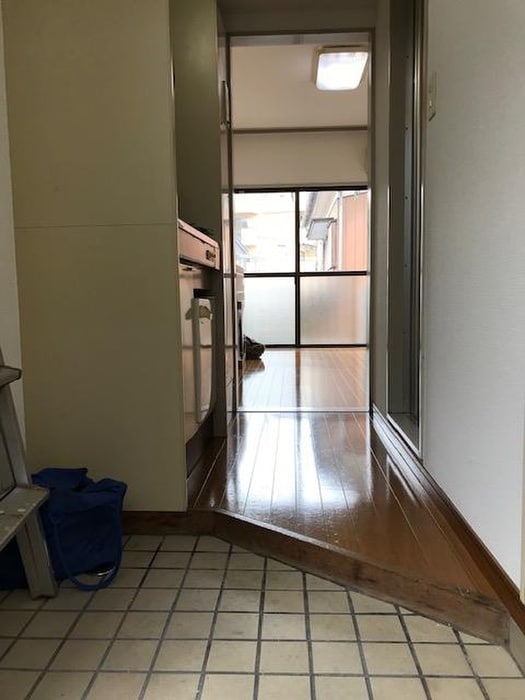 玄関 コアクレスト西浦和