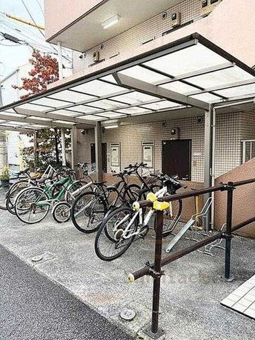 駐輪場 光生ハイツ