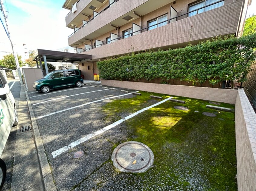 駐車場 スチューデントハイツ永山