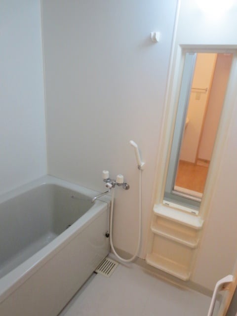 バス／シャワールーム等 アリエル