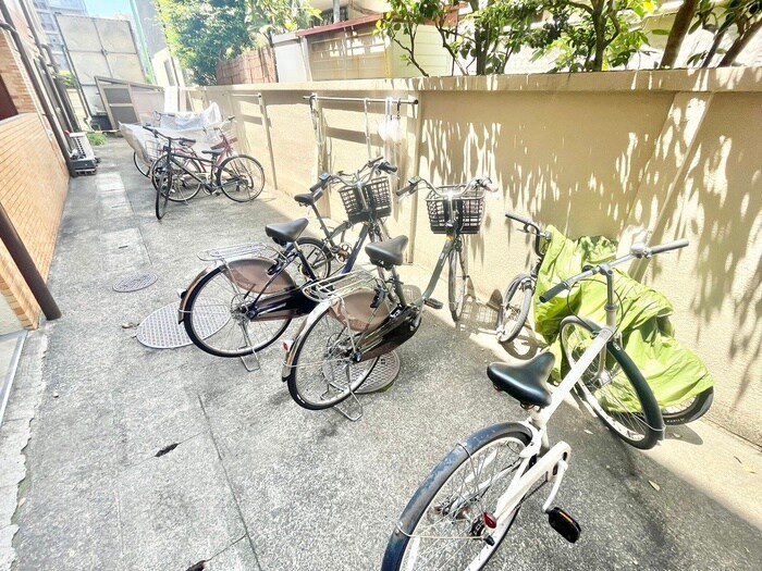 駐輪場 エステート武蔵野