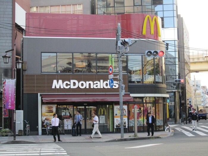 マクドナルド両国店(ファストフード)まで439m TRACK両国