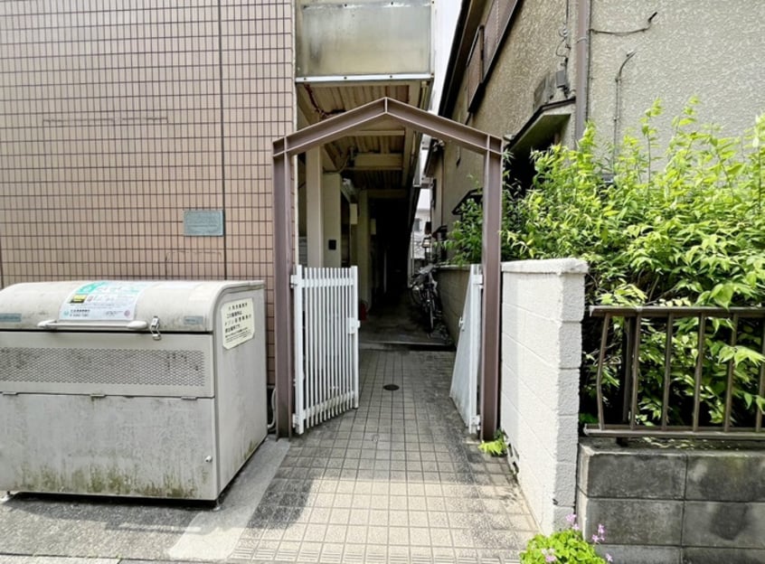 エントランス部分 メゾン荻窪