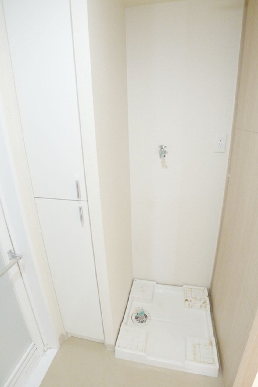 洗濯機置場 ｴｺﾛｼﾞ-千葉みなとﾚｼﾞﾃﾞﾝｽ