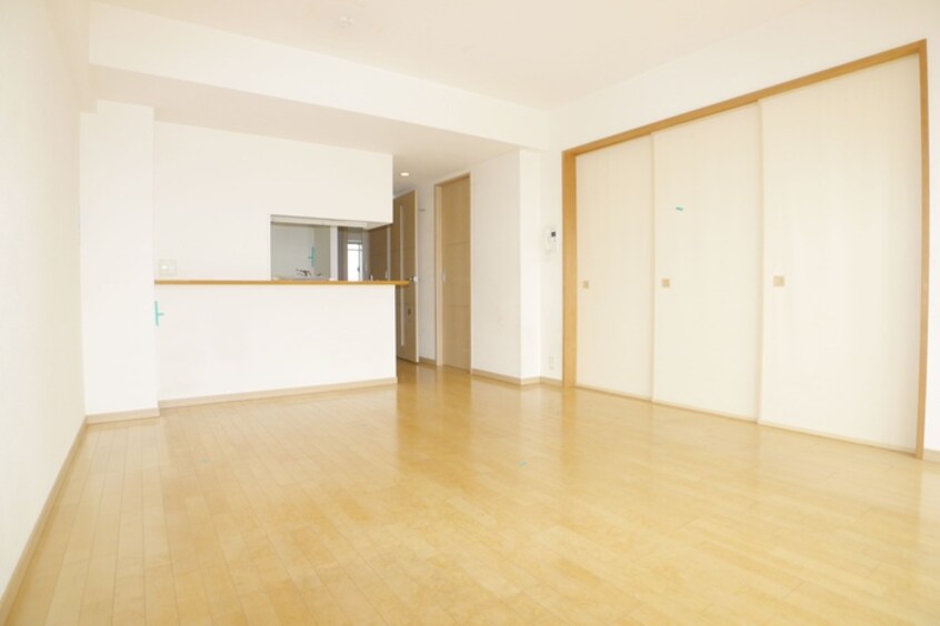 居室 ｴｺﾛｼﾞ-千葉みなとﾚｼﾞﾃﾞﾝｽ