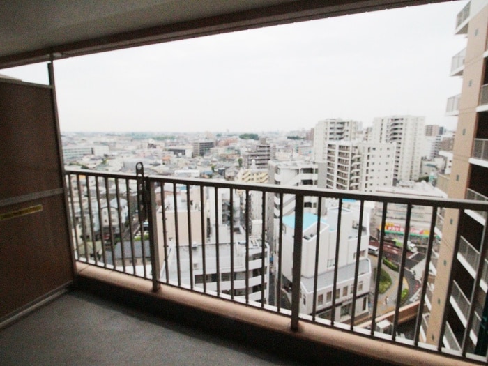 室内からの展望 北浦和ターミナルビル（903）