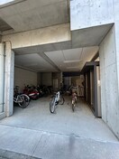 駐輪場 キングスガ－デン