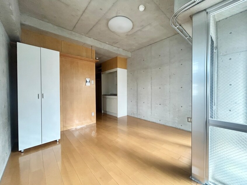 居室 キングスガ－デン