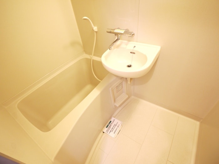 バス／シャワールーム等 フローラハイム