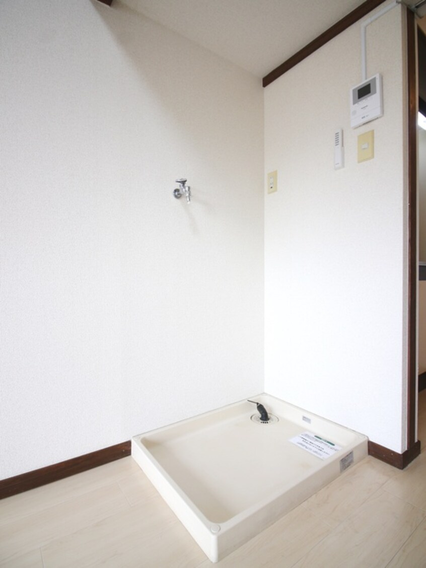 洗濯機置場 フローラハイム