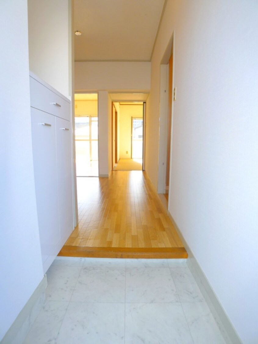 玄関 メゾン高砂