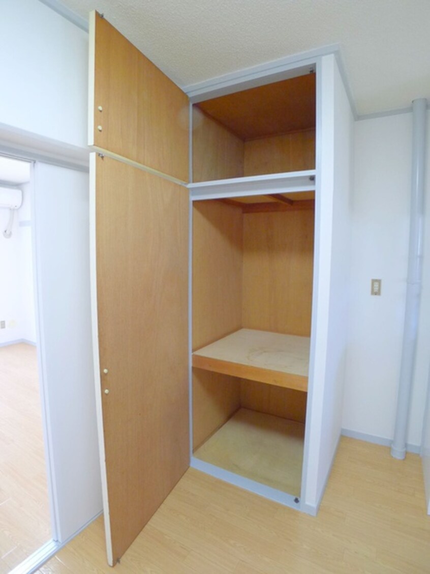 収納 メゾン高砂