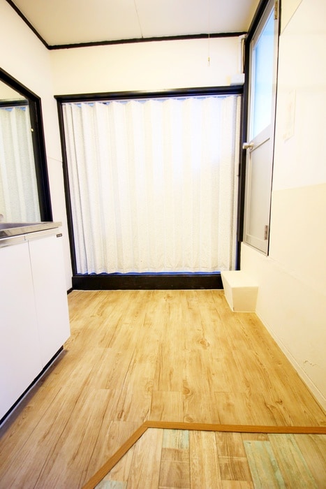 廊下 渡辺マンション