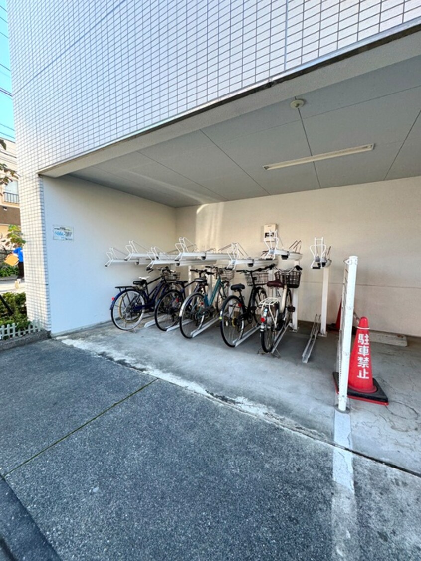 駐輪場 フォレストコート湘南