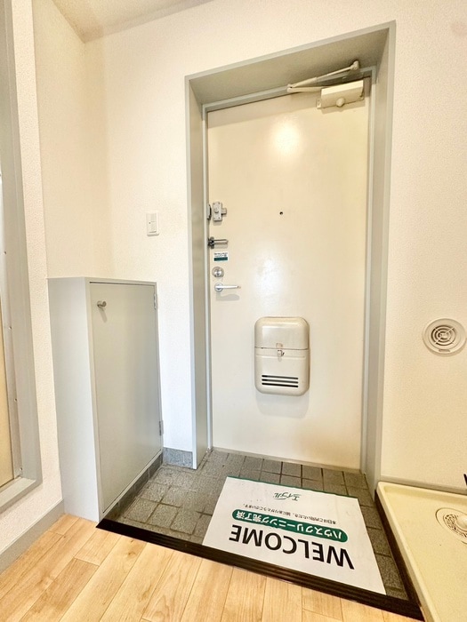 玄関 ロ－ズマンション石森