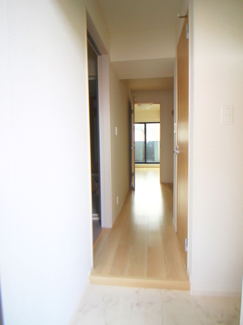 玄関 ヴィラージュ