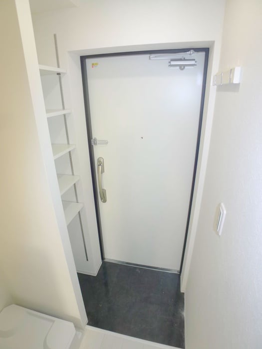 玄関 ソレアード