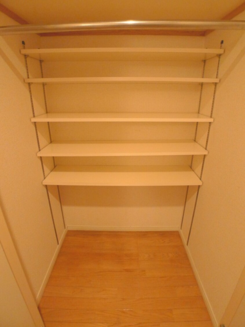 収納 アリア幕張