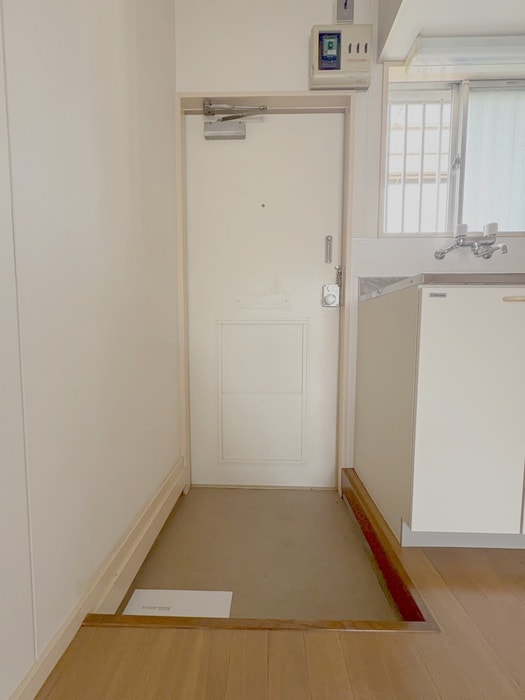 玄関 くれない荘