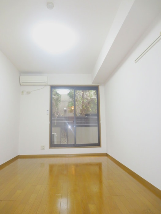 居室 ゼフィ－ル経堂