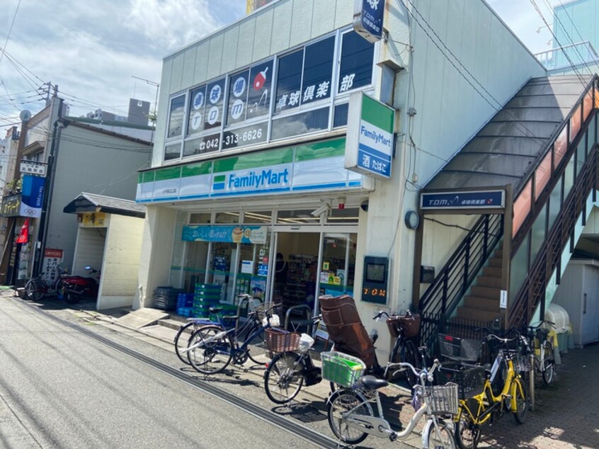 ファミリーマート小平北口店(コンビニ)まで150m クレセントハイツ美園