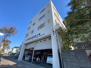 ホワイトハイツ