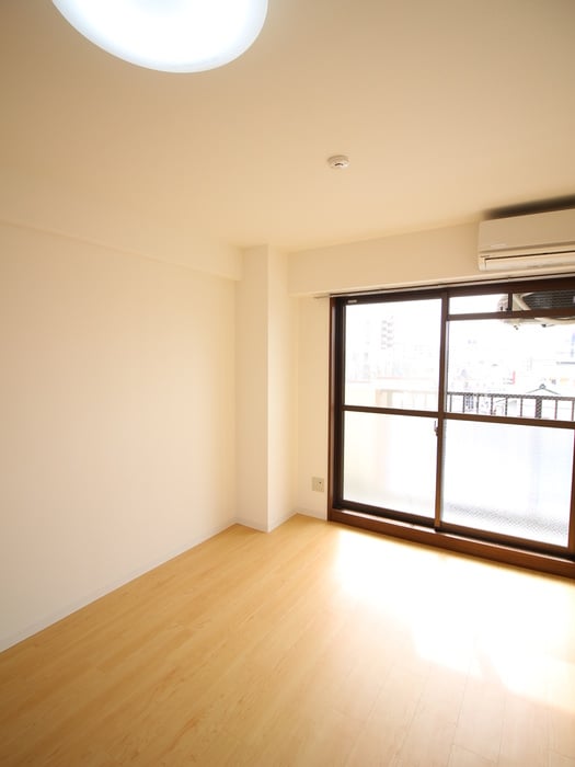 居室 メゾンゼルコーワ