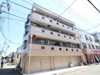 クレセントハイム