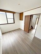 居室 前野町戸建
