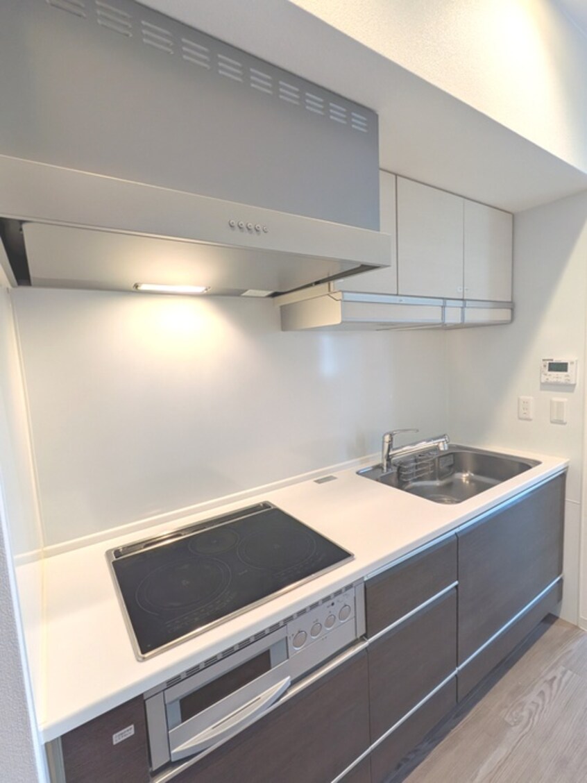 キッチン コスモリード新宿余丁町