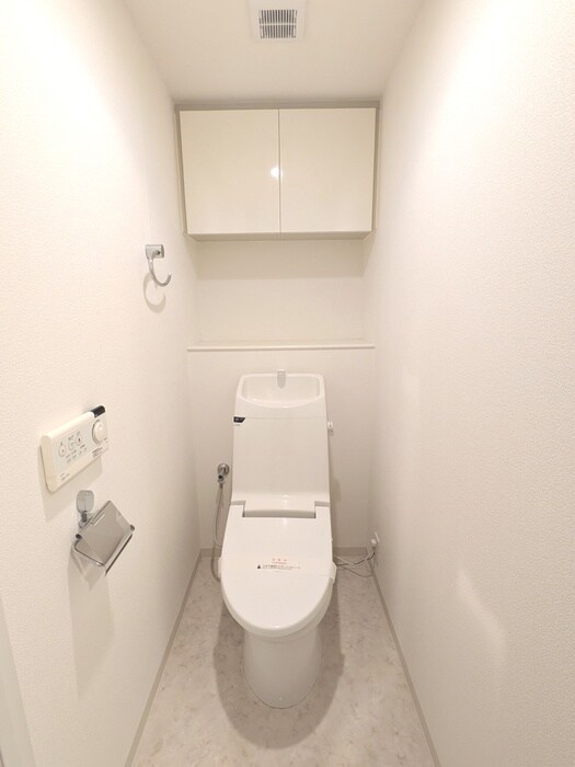 トイレ コスモリード新宿余丁町