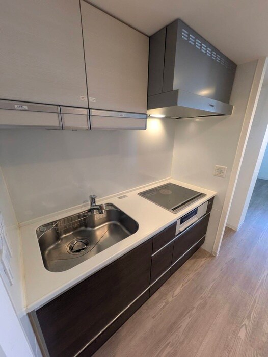 キッチン コスモリード新宿余丁町