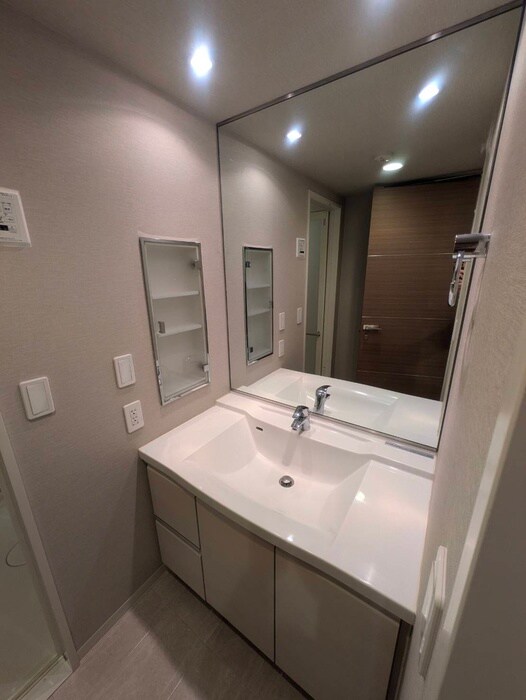 洗面 コスモリード新宿余丁町